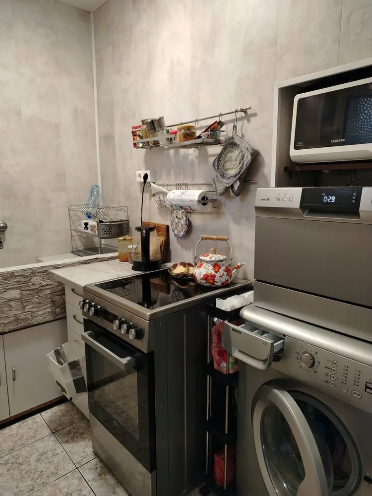 Zentrum-Hauptstraße Largo, ein Schlafzimmer Wohnung, in zwei Schlafzimmer umgewandelt, nach der Renovierung, möbliert-0 Zentrum – Hauptstraße Largo, Zweizimmerwohnung, zu einer Dreizimmerwohnung umgebaut, renoviert, möbliert – 0