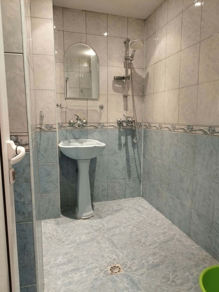 Stadtteil Druzhba, Dreizimmerwohnung – 0 Stadtteil Druzhba, Dreizimmerwohnung – 0
