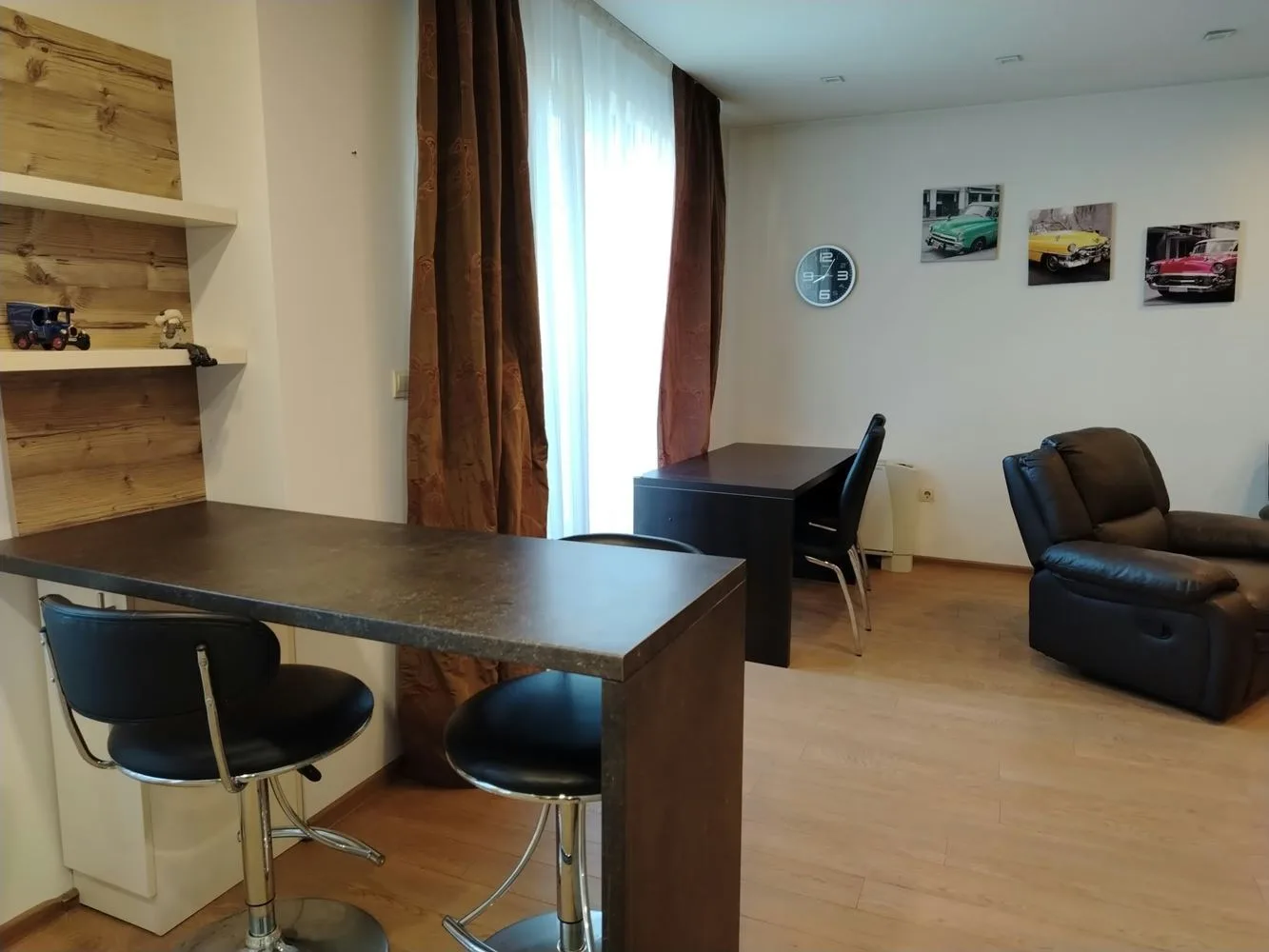 Stadtzentrum, Zweizimmerwohnung mit Garage, komplett möbliert, inkl. Nebenkosten, KEINE blaue Zone-0 Stadtzentrum, Zweizimmerwohnung mit Garage, komplett möbliert, inkl. Nebenkosten, KEINE blaue Zone – 0