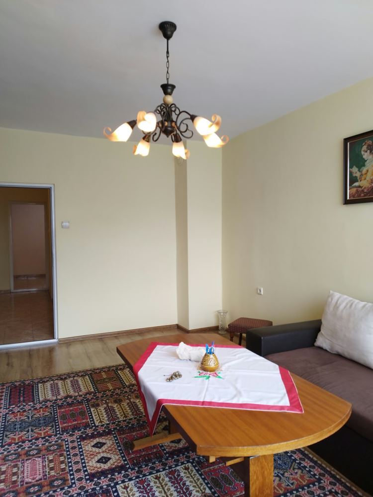 Stadtteil Druzhba, Dreizimmerwohnung – 0 Stadtteil Druzhba, Dreizimmerwohnung – 0