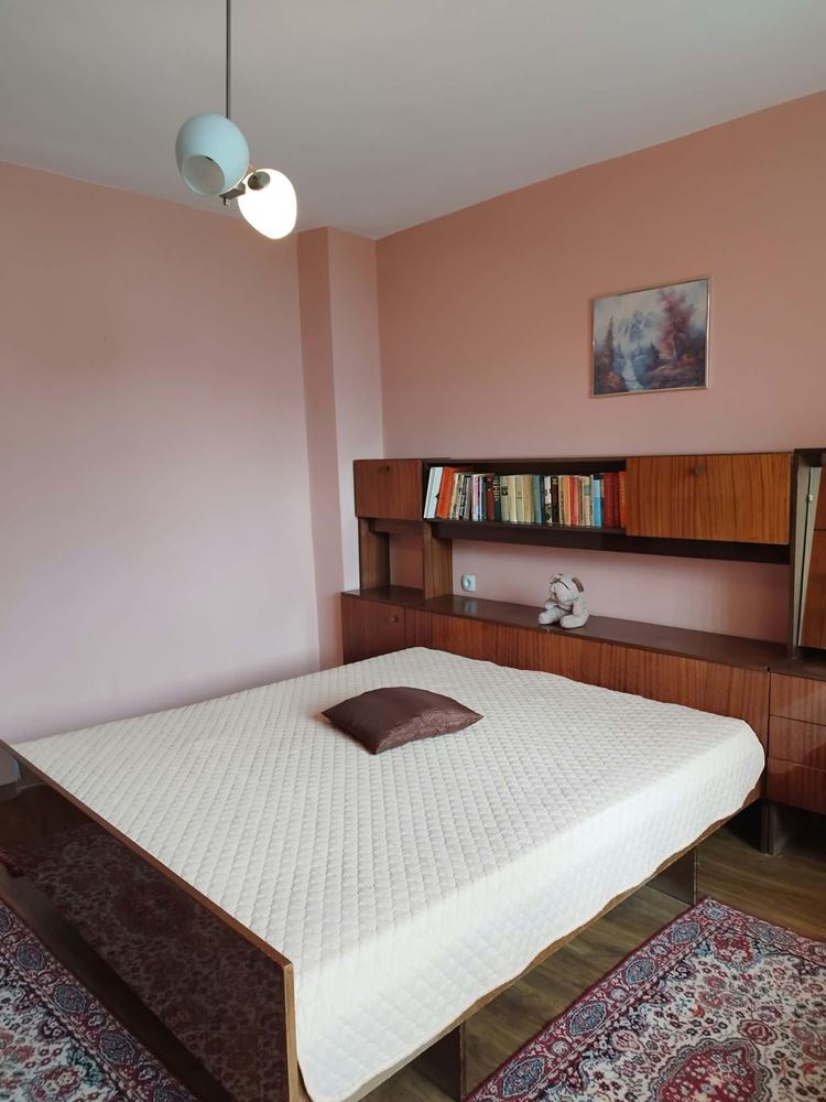 Stadtteil Druzhba, Dreizimmerwohnung – 0 Stadtteil Druzhba, Dreizimmerwohnung – 0