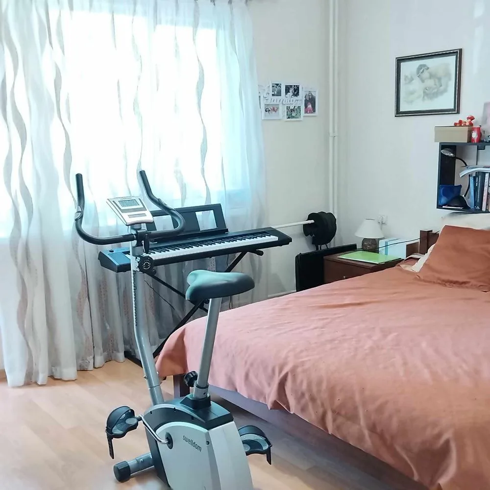 Zentrum-Hauptstraße Largo, ein Schlafzimmer Wohnung, in zwei Schlafzimmer umgewandelt, nach der Renovierung, möbliert-0 Zentrum – Hauptstraße Largo, Zweizimmerwohnung, zu einer Dreizimmerwohnung umgebaut, renoviert, möbliert – 0
