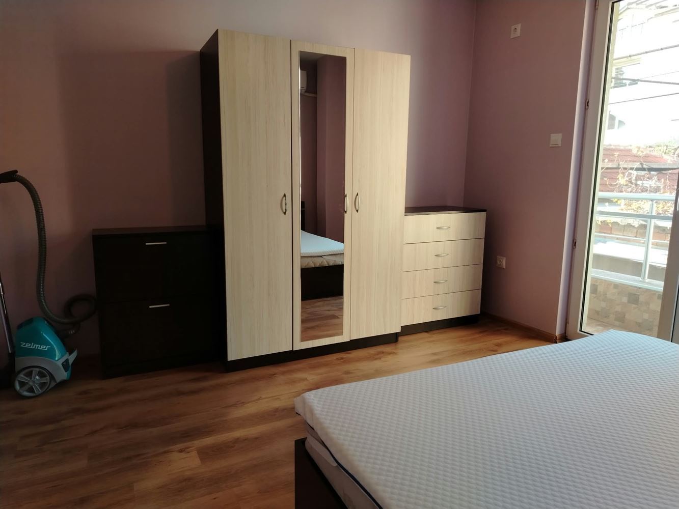 Neben den zwei Aslanes, Ein-Zimmer-Wohnung zur Miete, möbliert-0 In der Nähe von „Die beiden Aslan“, möblierte Zweizimmerwohnung zu vermieten – 0