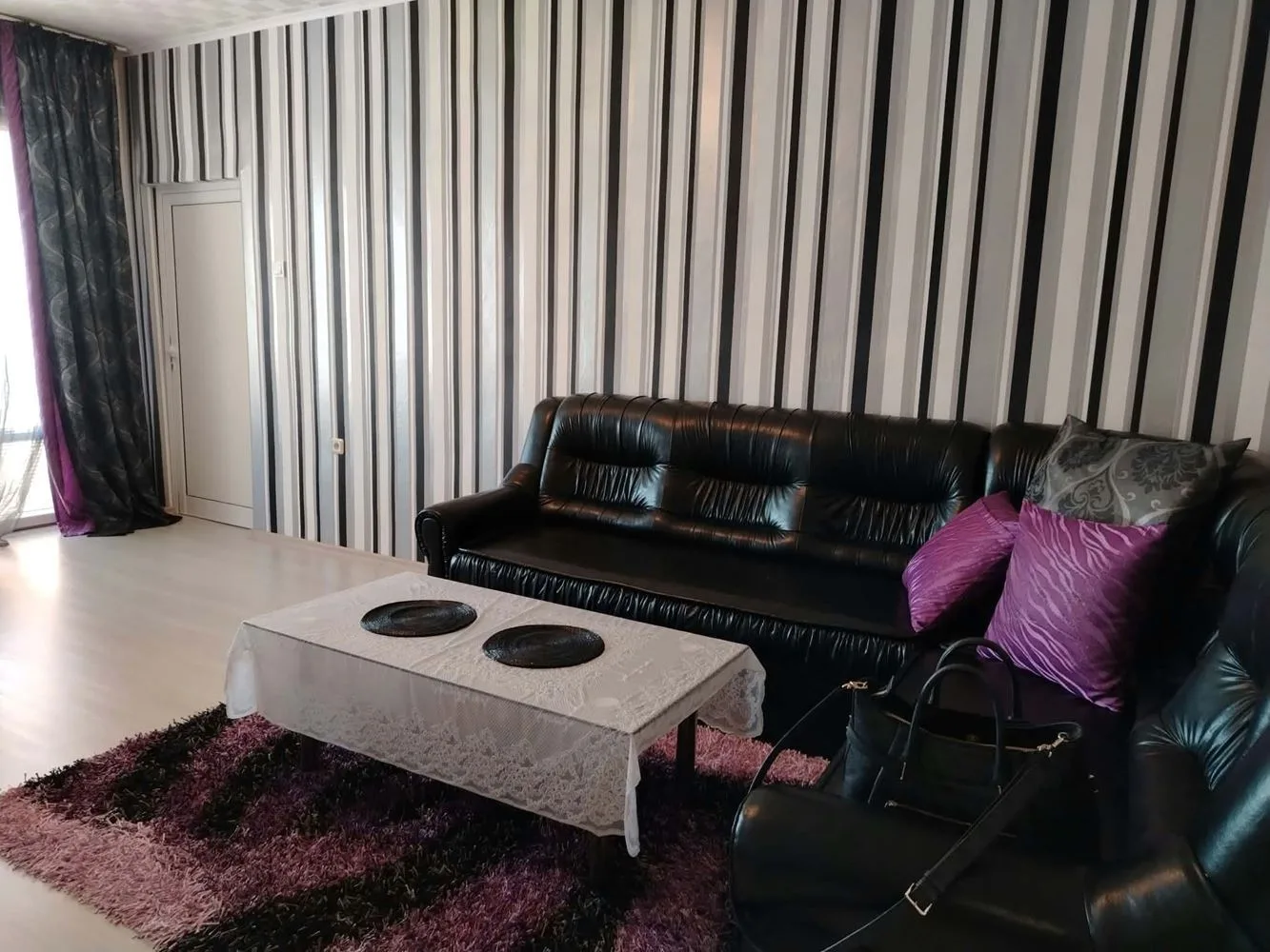 Dame Gruev Neighborhood, Spacious two-bedroom apartment with central heating and a wonderful panoramic view-0 Dame Gruev Neighborhood, Spacious two-bedroom apartment with central heating and a wonderful panoramic view - 0