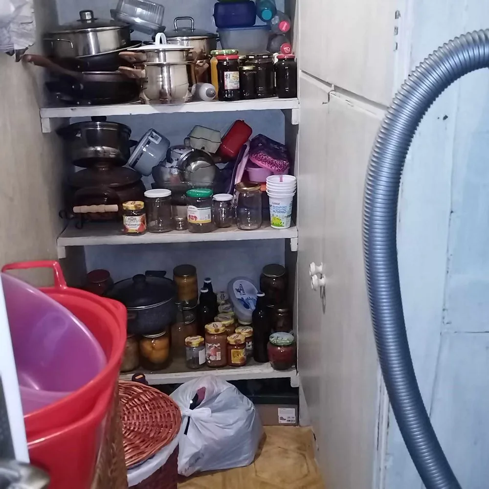 Zentrum-Hauptstraße Largo, ein Schlafzimmer Wohnung, in zwei Schlafzimmer umgewandelt, nach der Renovierung, möbliert-0 Zentrum – Hauptstraße Largo, Zweizimmerwohnung, zu einer Dreizimmerwohnung umgebaut, renoviert, möbliert – 0