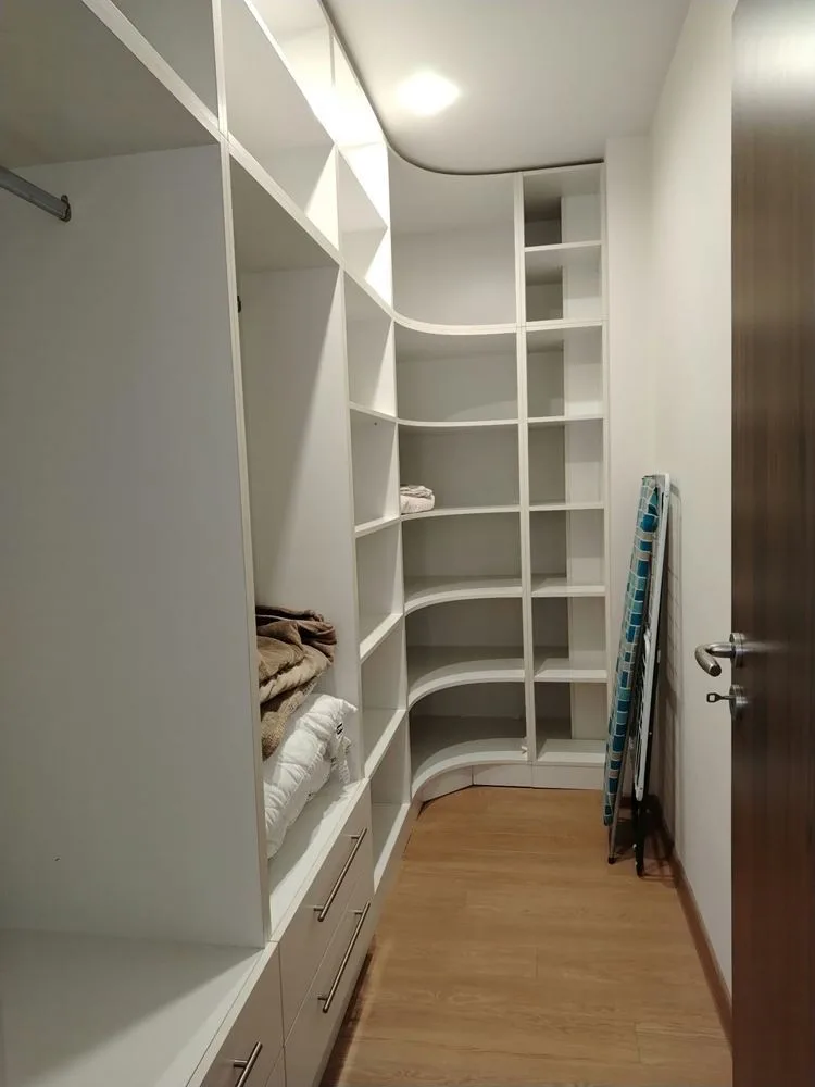 Stadtzentrum, Zweizimmerwohnung mit Garage, komplett möbliert, inkl. Nebenkosten, KEINE blaue Zone-0 Stadtzentrum, Zweizimmerwohnung mit Garage, komplett möbliert, inkl. Nebenkosten, KEINE blaue Zone – 0