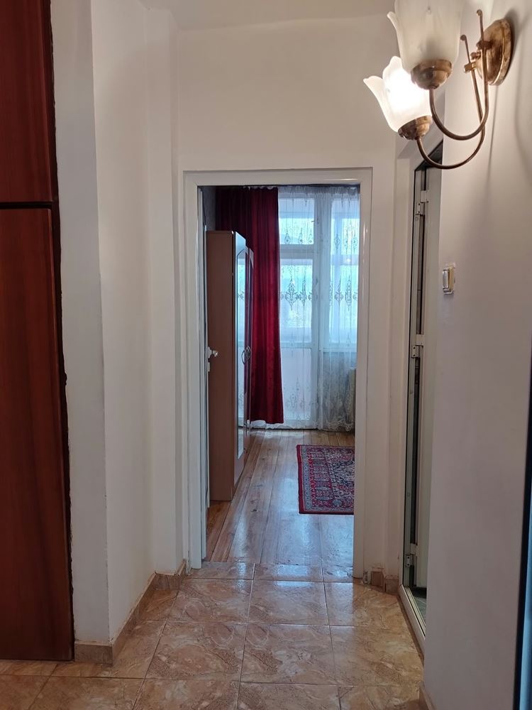 Stadtteil Druzhba, Dreizimmerwohnung – 0 Stadtteil Druzhba, Dreizimmerwohnung – 0