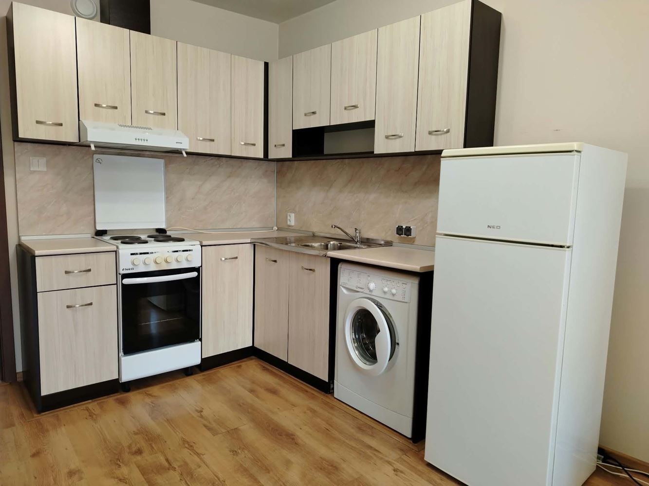 Neben den zwei Aslanes, Ein-Zimmer-Wohnung zur Miete, möbliert-0 In der Nähe von „Die beiden Aslan“, möblierte Zweizimmerwohnung zu vermieten – 0
